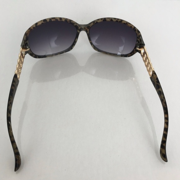 Guess Women\'s Sunglasses Black Frames W/Leopard Print Gold Rhinestone Accents main image 6